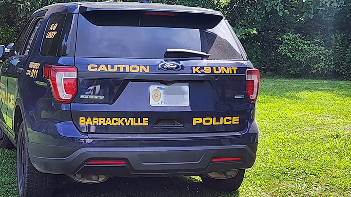 West Virginia town fires entire police force after chief resigns, sergeant alleges evidence room break-in